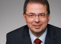 Dr. Wolfgang Karrlein, Director General de Canmas